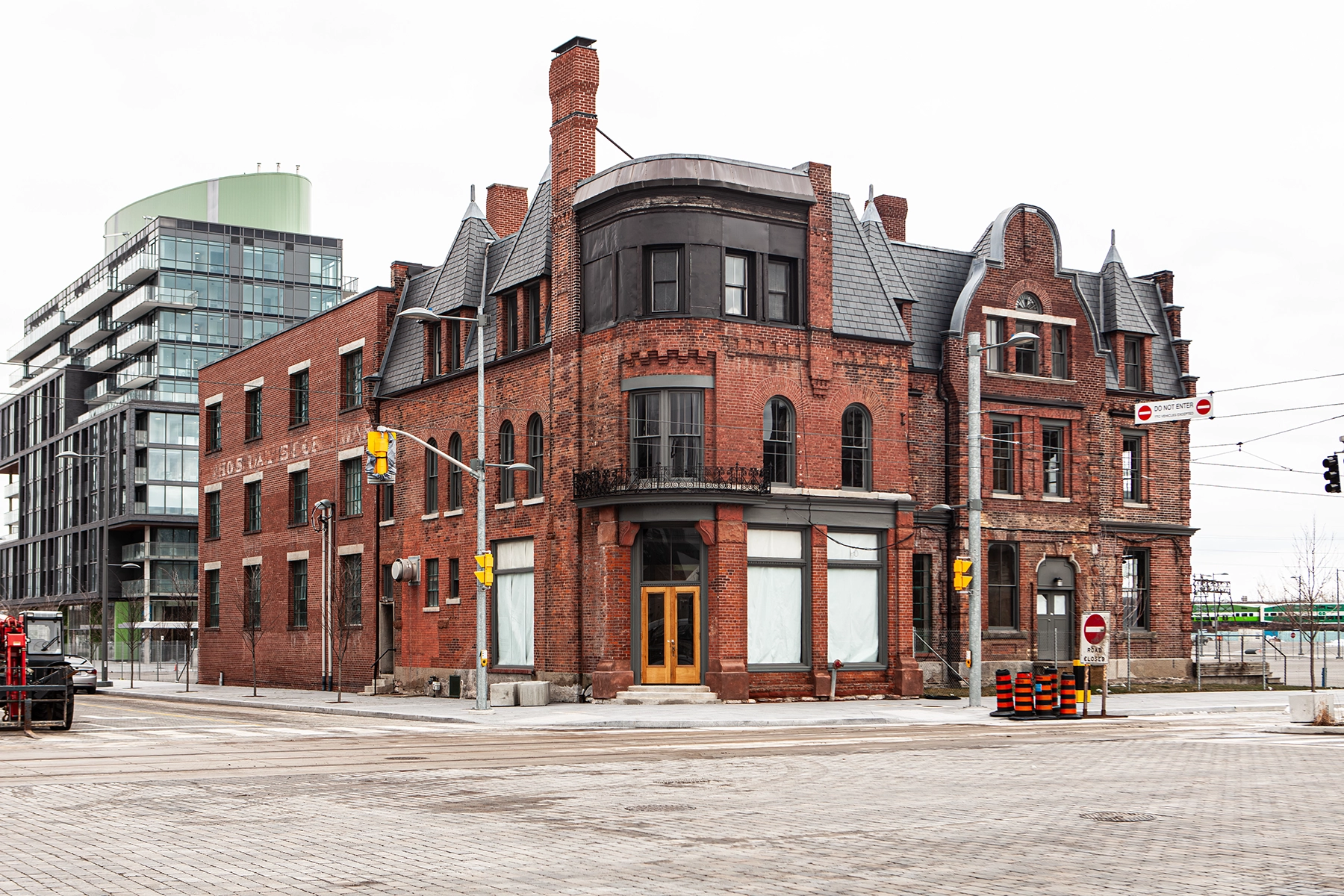 The Canary Restaurant